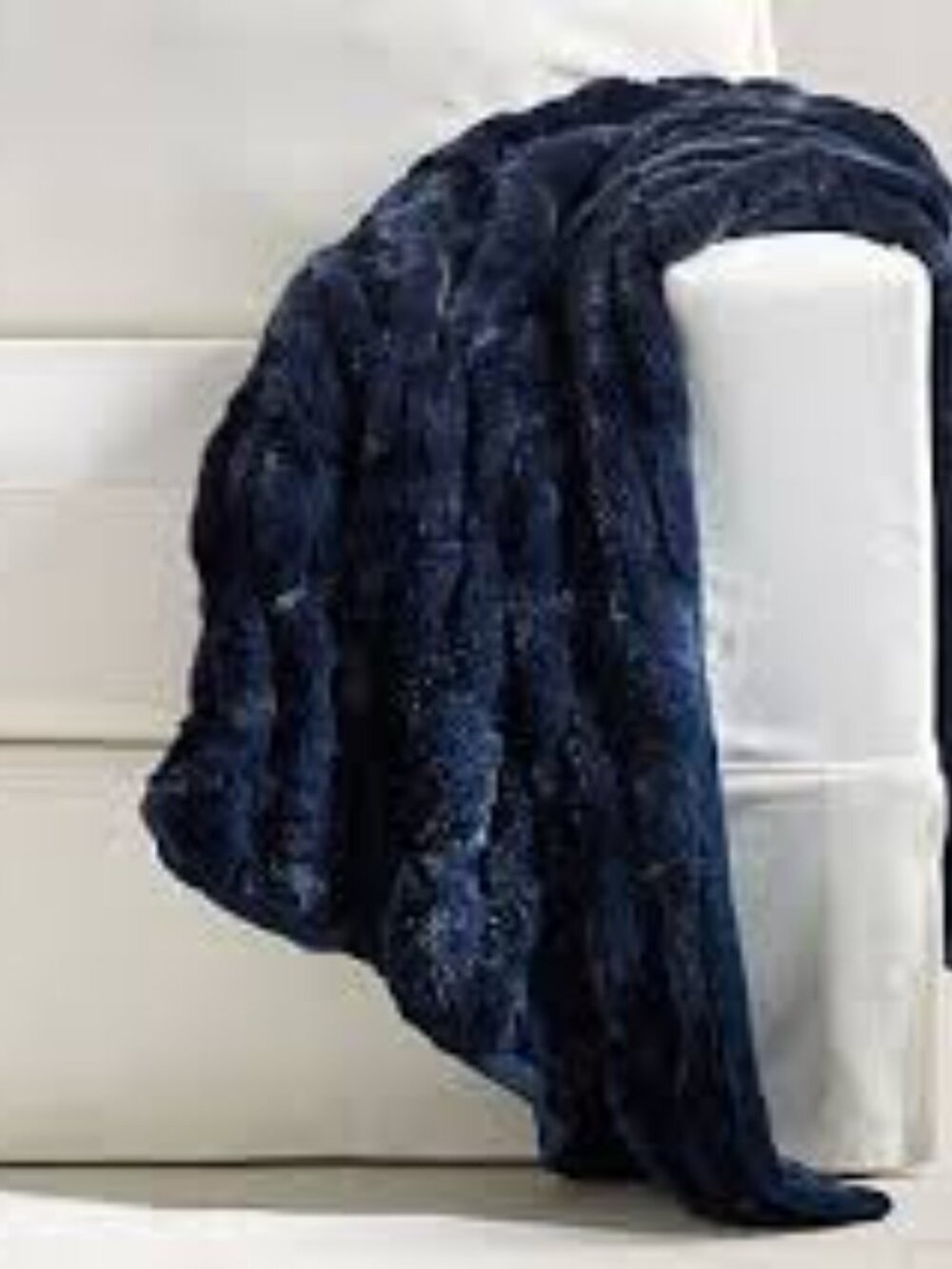 POTTERY BARN MONIQUE LHUILLIER FAUX FUR RUCHED THROW 50" X 60" NAVY BLUE NWT
